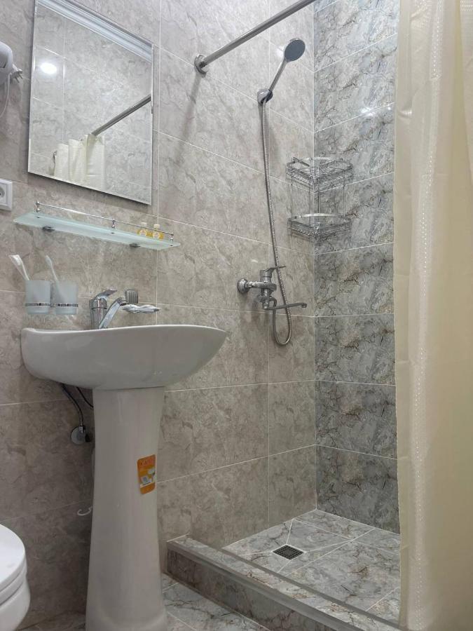 טשקנט Art Inn Hotel מראה חיצוני תמונה