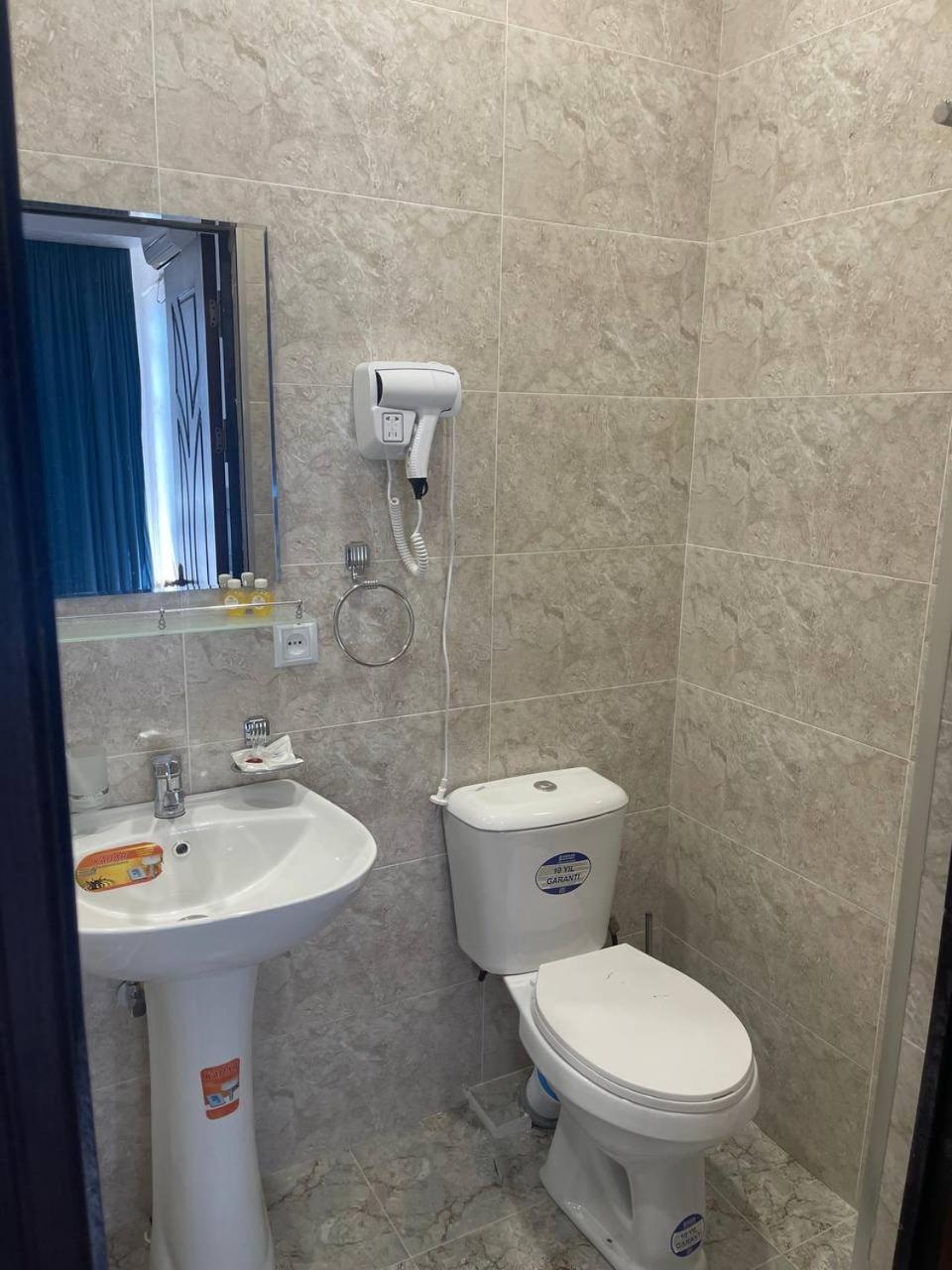 טשקנט Art Inn Hotel מראה חיצוני תמונה