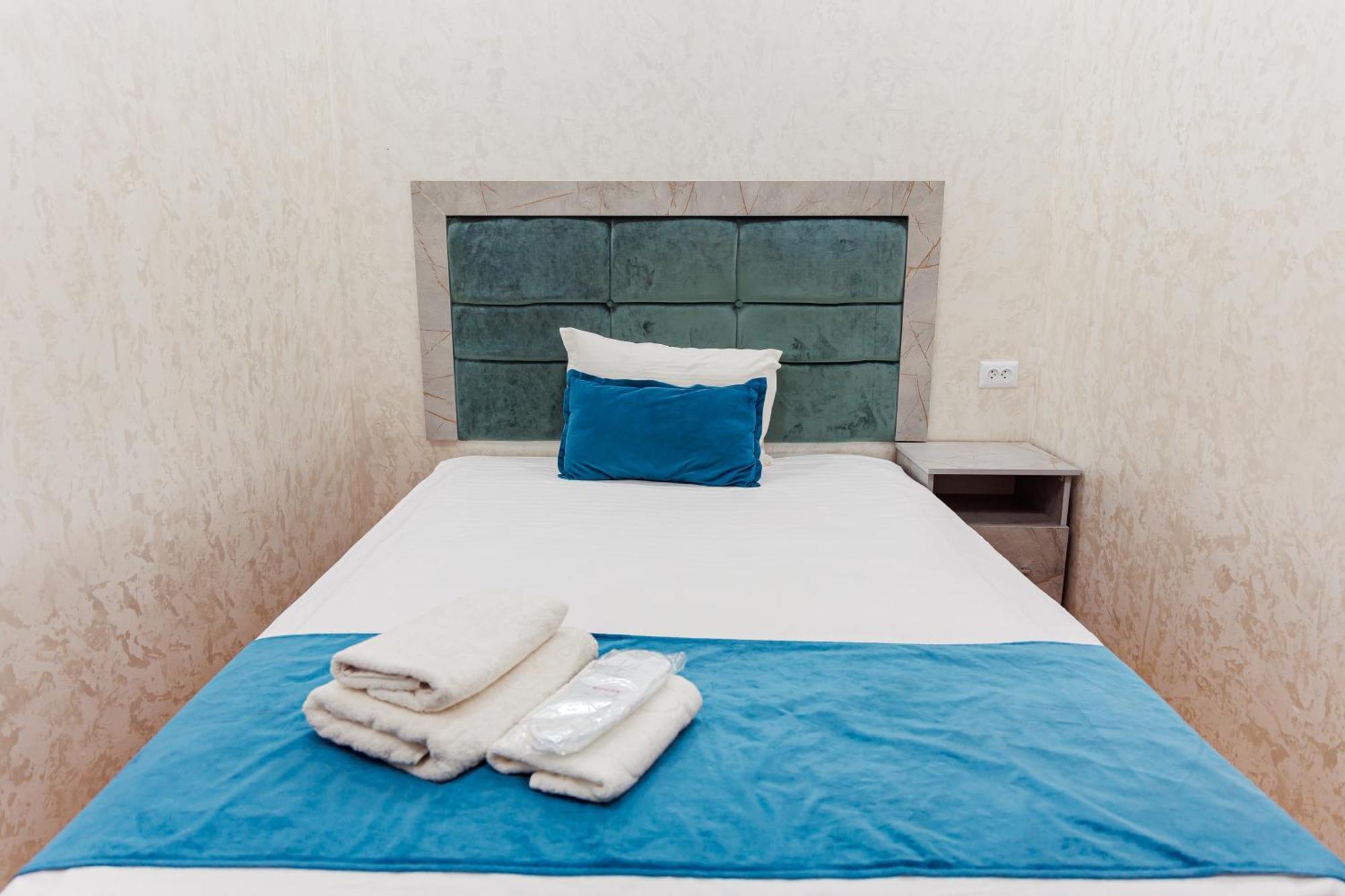 טשקנט Art Inn Hotel מראה חיצוני תמונה